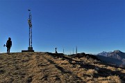 40 Siamo in breve in vetta al Linzone (1392 m)